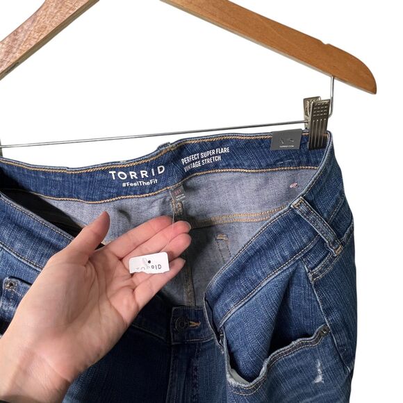 Torrid Perfect Super Flare Vintage Stretch Jeans Sz 16T Distressed Blue Jeans - Picture 12 of 15